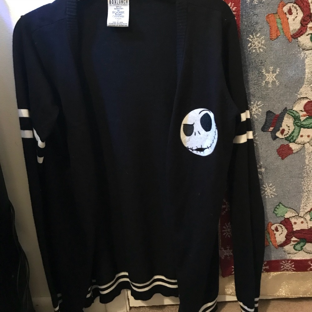 New Jack Skellington sweater Size Xl